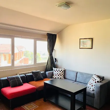 Royal Towers - 856 Appartement